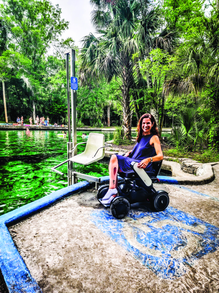 solo wheelchair traveler Sylvia visits the springs in Orlando North