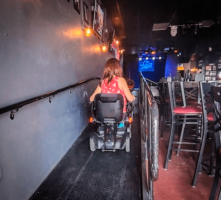 solo wheelchair traveler Sylvia visit to the The Alley in Orlando North